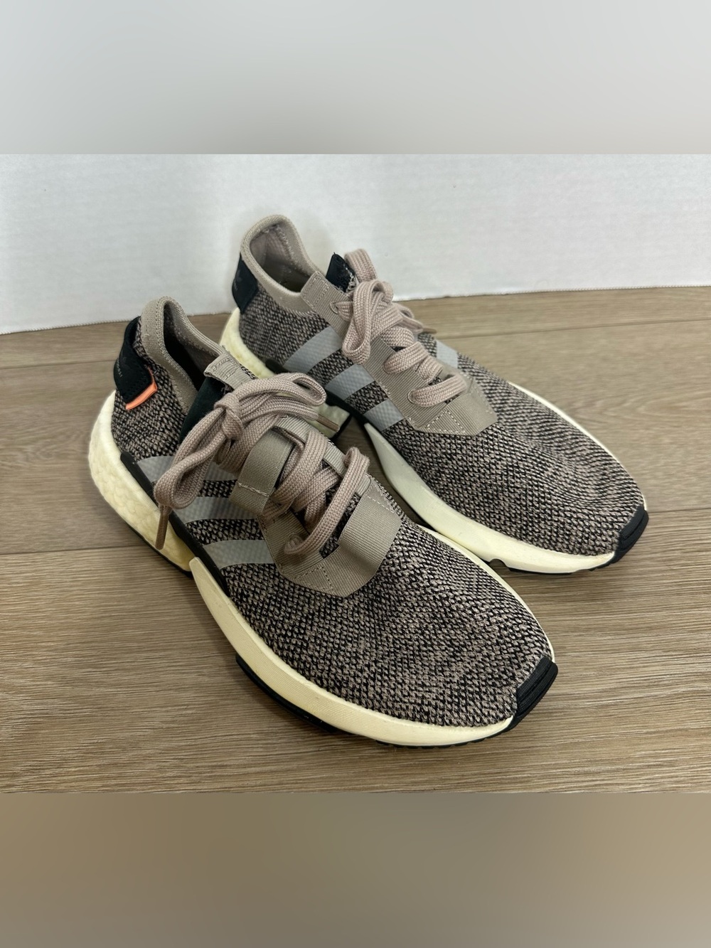 Women’s Adidas Great Condition Size 7